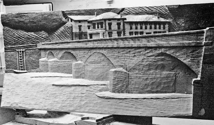 Mutrikuren barreneko alderdiaren zurezko tailla