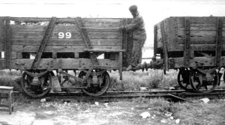 Galguero en el desempeño de su oficio