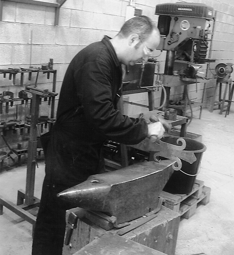 El artesano en su taller