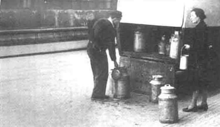 Marmitas de hojalata