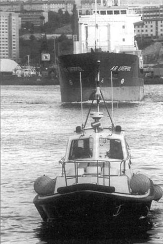 Saliendo del puerto de Pasajes