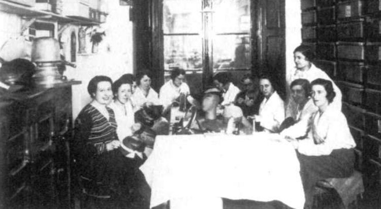 Taller de sombrerería 