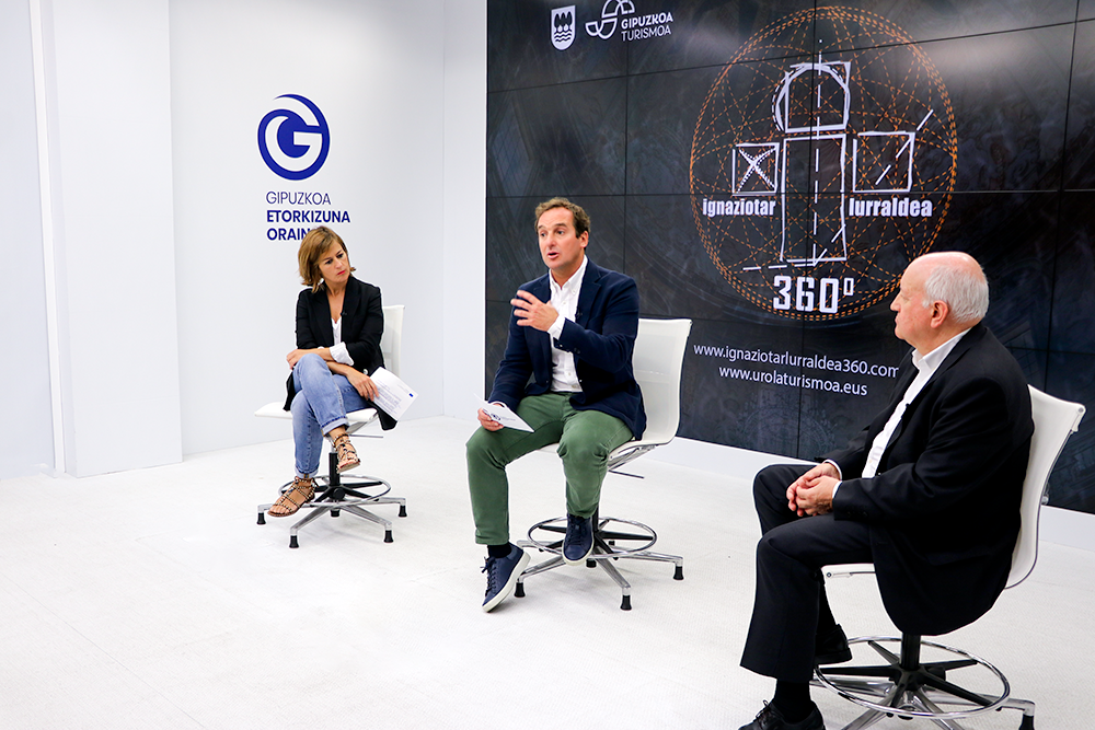 Nagore Alkorta, Iker Goiria e Ignacio Echarte.