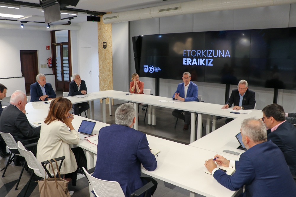 Bilera Etorkizuna Eraikiz Gunean.