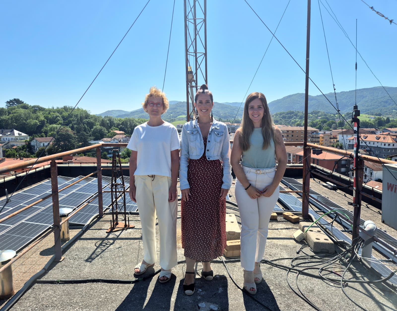 Azahara Domínguez diputatua Irungo Bidasoa institutoan