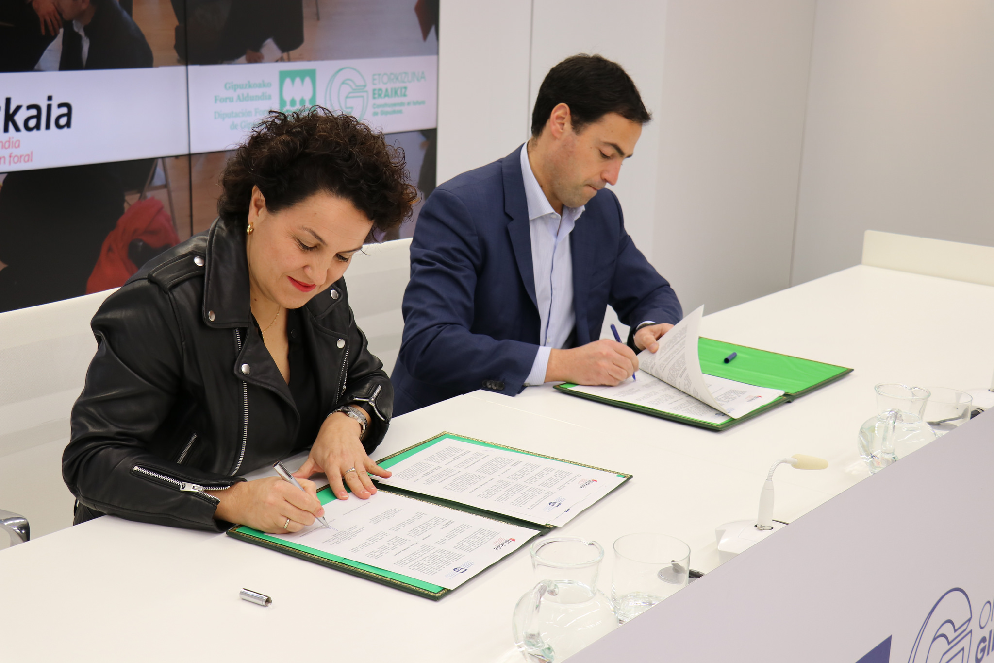 Bizkaiak eta Gipuzkoak lankidetza estutu dute