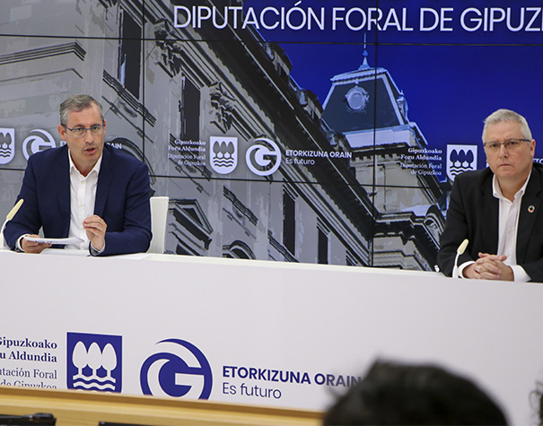 La Diputación salva políticas sociales y economía  en su ajuste presupuestario...