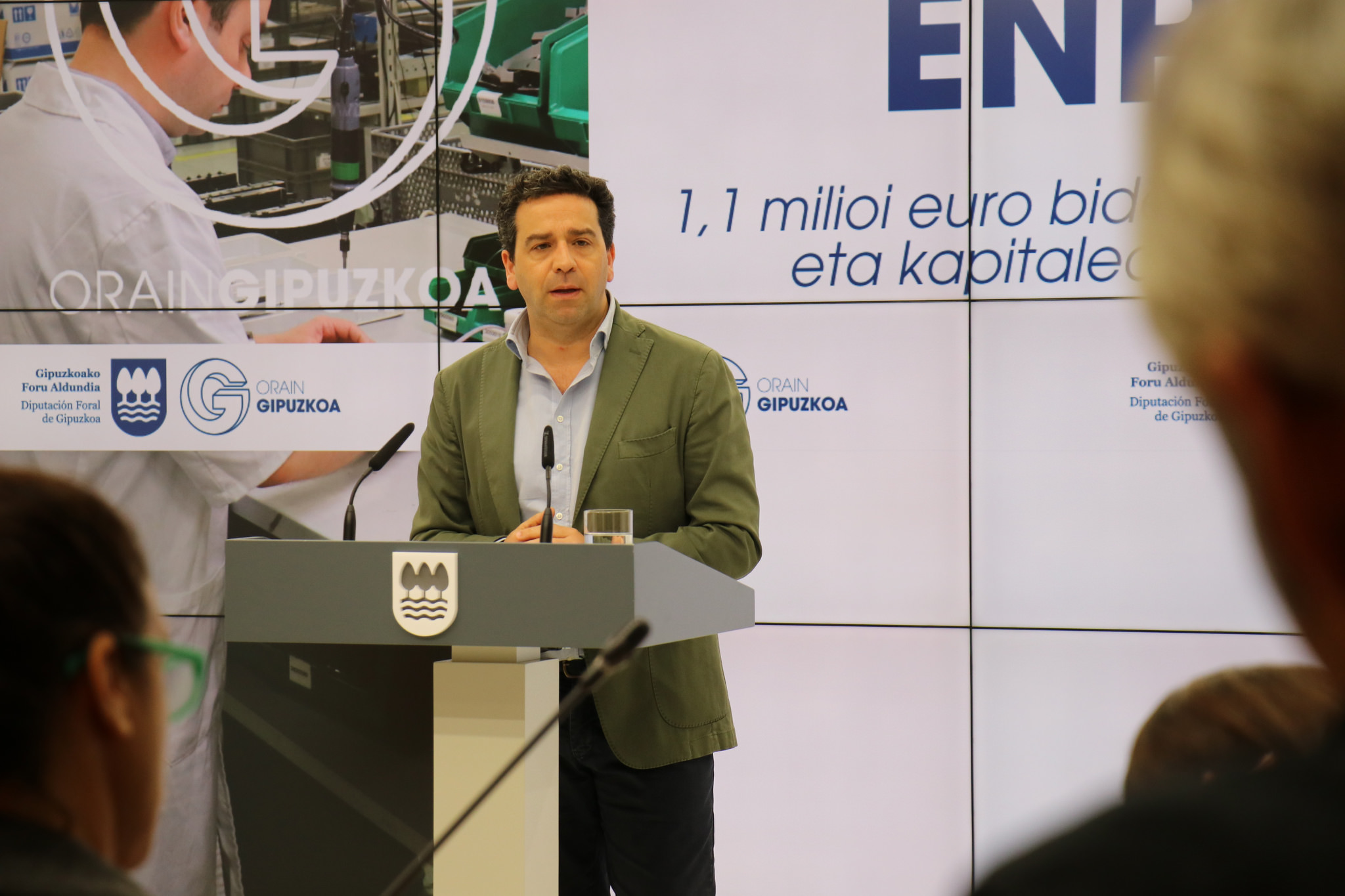 Enpresatan langileen partaidetza sustatzeko 1,1 milioi euro