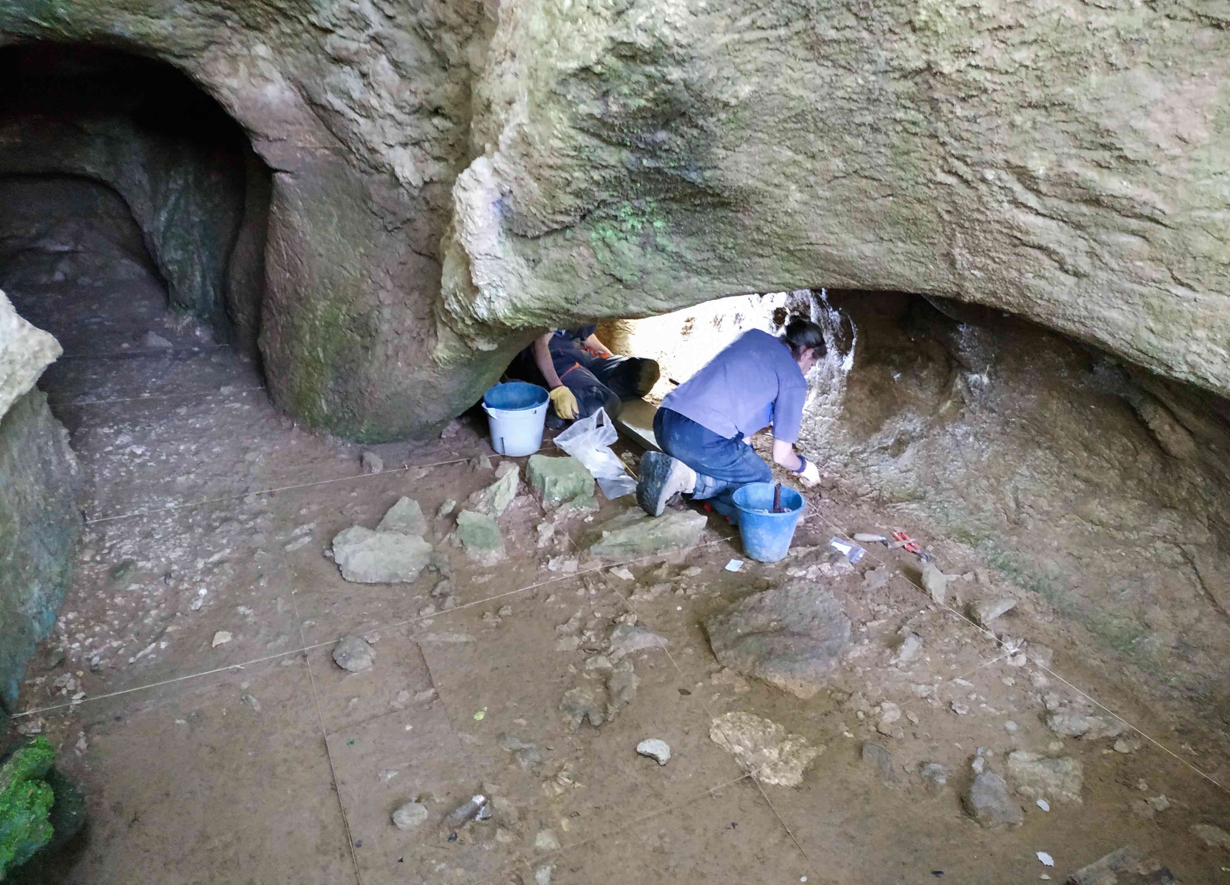 Nueva campaña de excavaciones en la cueva de Praileaitz de Deba