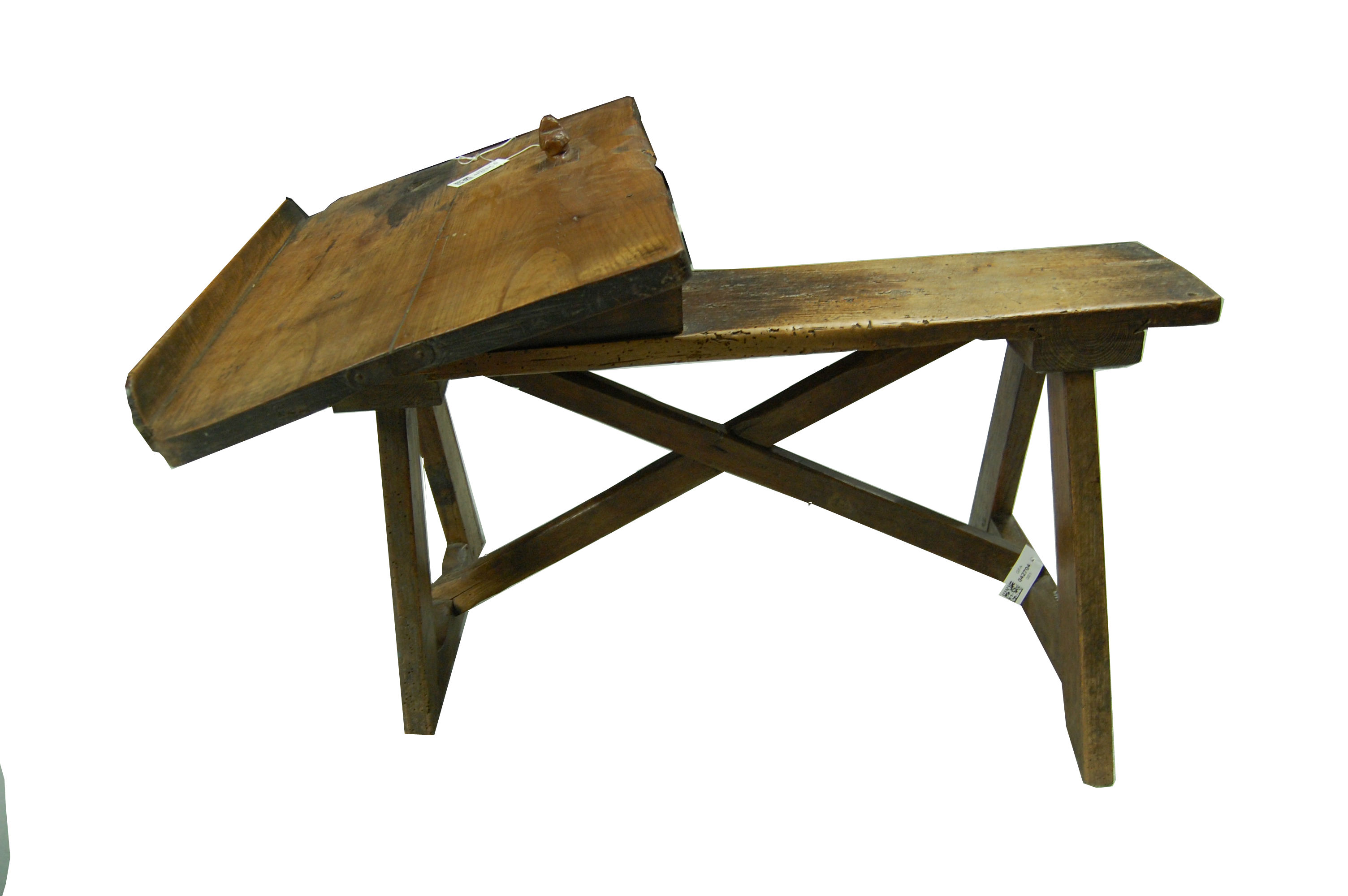 Fotografía realizada por Arantzazu Sagarzazu al banco alpargatero de su abuelo Juan José Sagarzazu