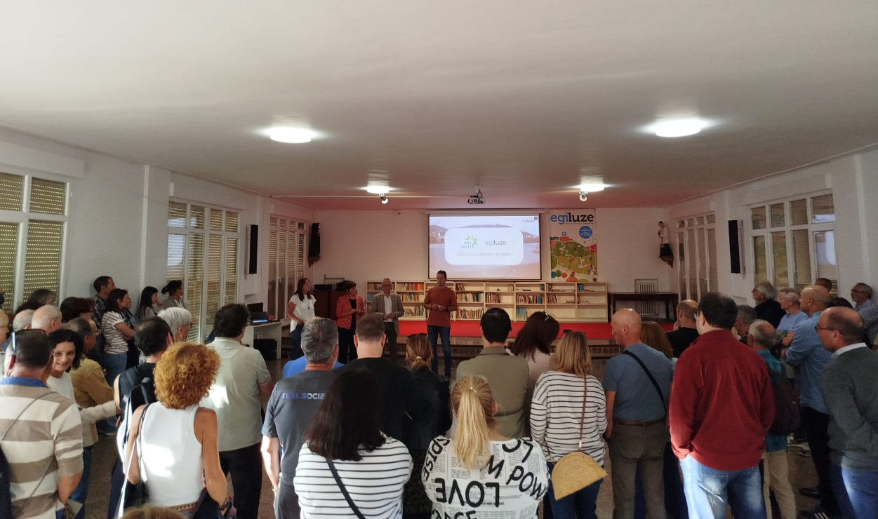 Ekiherrik energia berriztagarria eta tokikoa sortzeari eta autokontsumitzeari jada ekin diola ospatu du