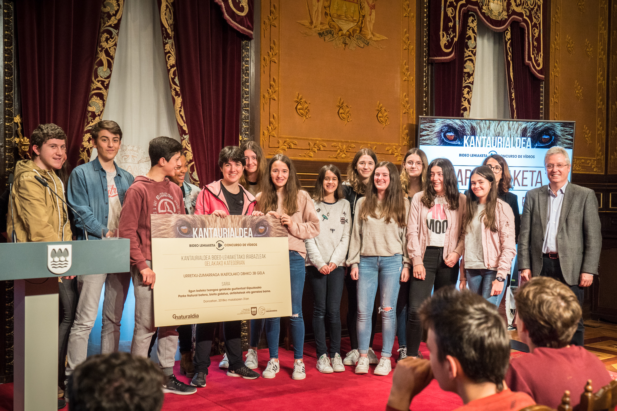 Entrega de premios del concurso de videos KANTAURIALDEA